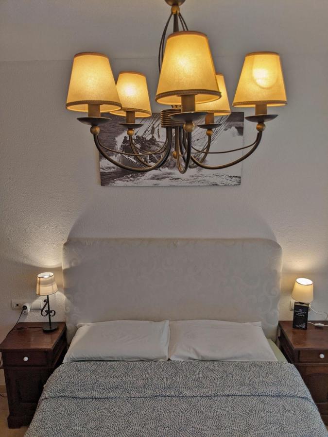 Apartamento Piscina Vilafortuny Apartment กัมบริลส์ ภายนอก รูปภาพ