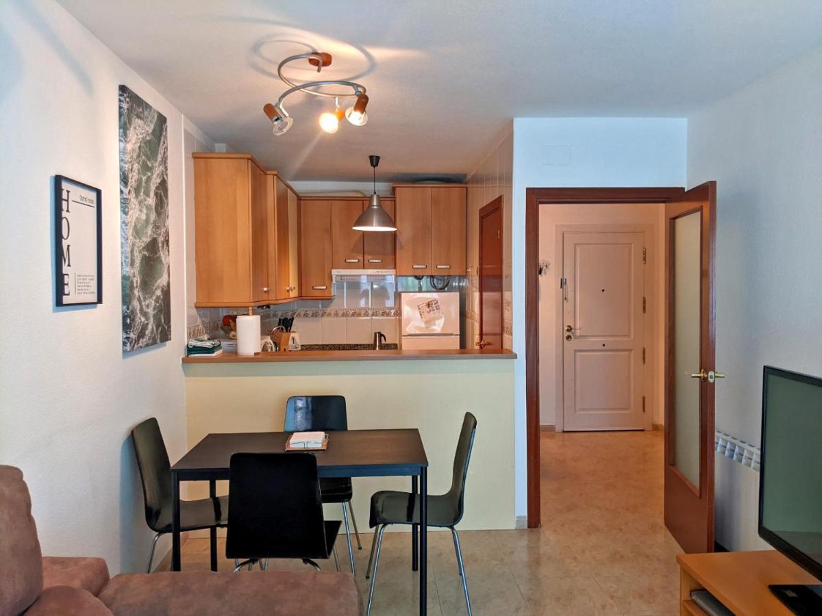 Apartamento Piscina Vilafortuny Apartment กัมบริลส์ ภายนอก รูปภาพ